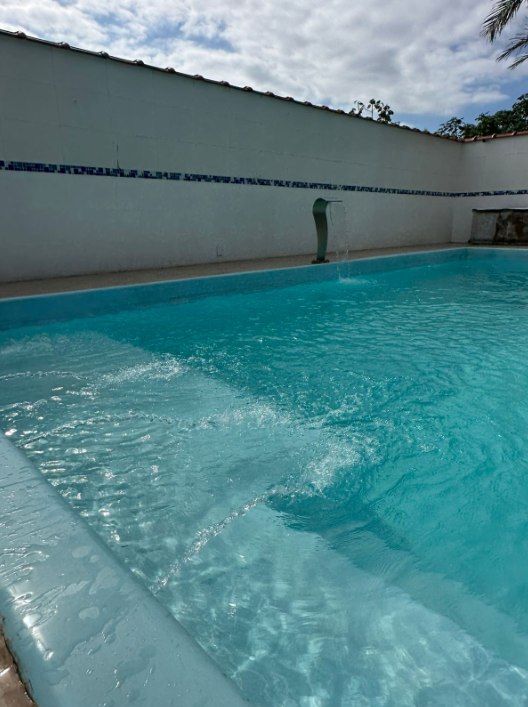 Piscina do Espaço Flores